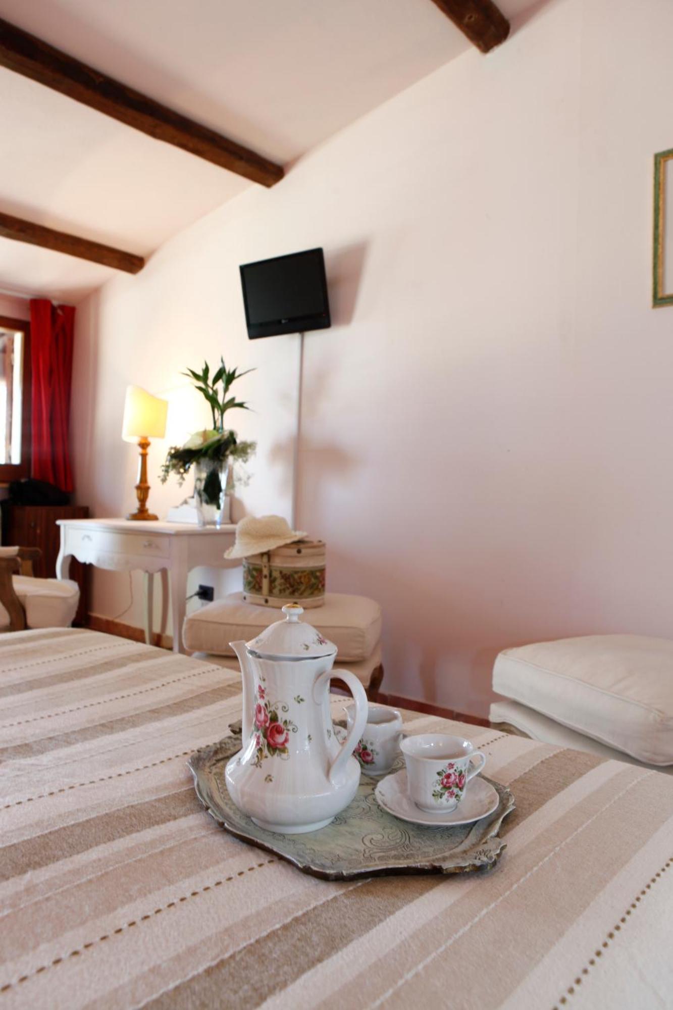 Maison d'hôtes Il Poggio Dei Pettirossi à Bevagna Chambre photo