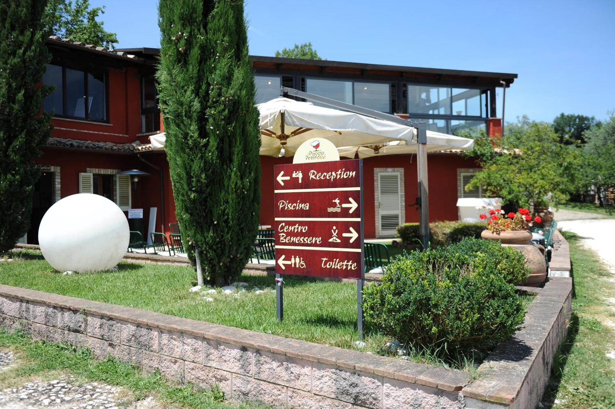 Maison d'hôtes Il Poggio Dei Pettirossi à Bevagna Extérieur photo